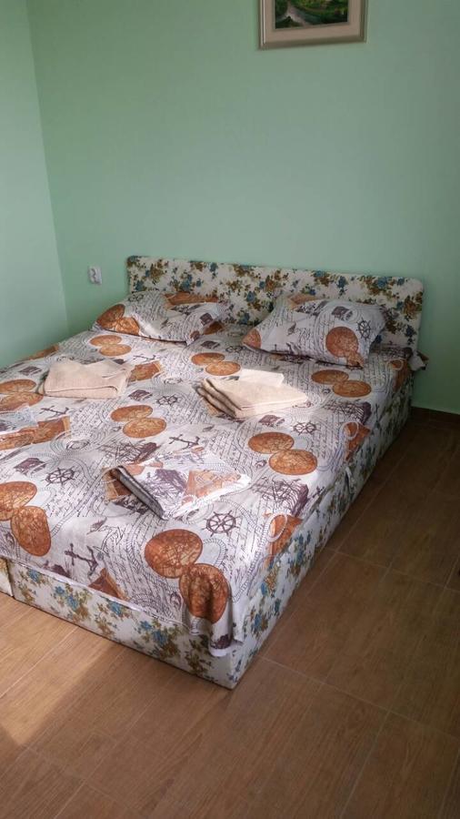 Club Priz Aparthotel Primorsko Ngoại thất bức ảnh